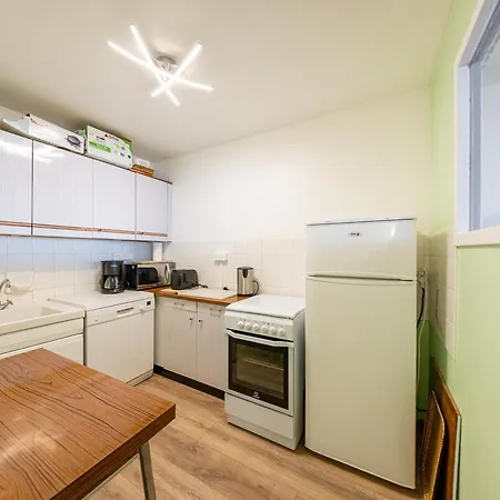 Appartement Saint-francois-longchamp, Appt Confort 6 Pers, Au Pied Des Pistes, Balcon Sud - Fr-1-807-83 Saint-François-Longchamp